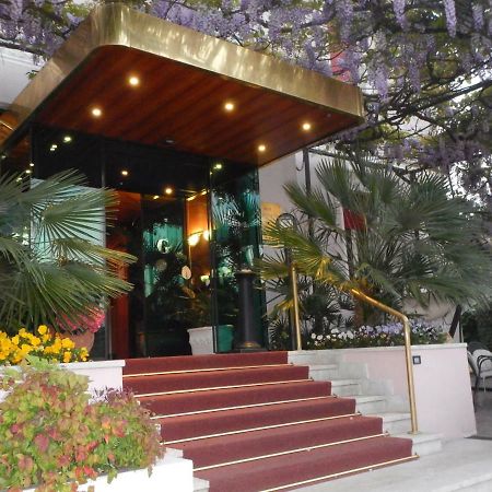 Hotel Giardinetto Desenzano del Garda Ngoại thất bức ảnh