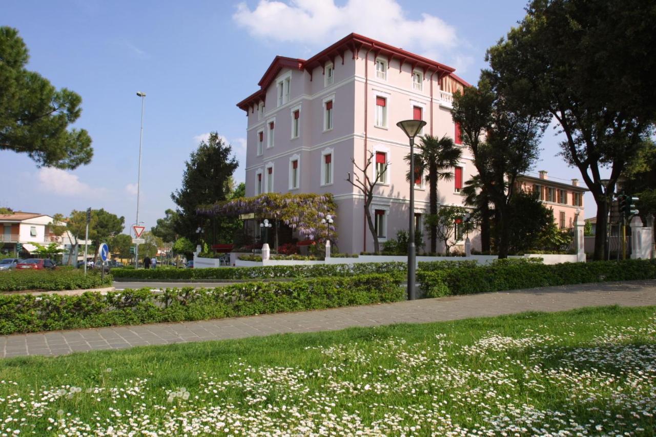 Hotel Giardinetto Desenzano del Garda Ngoại thất bức ảnh