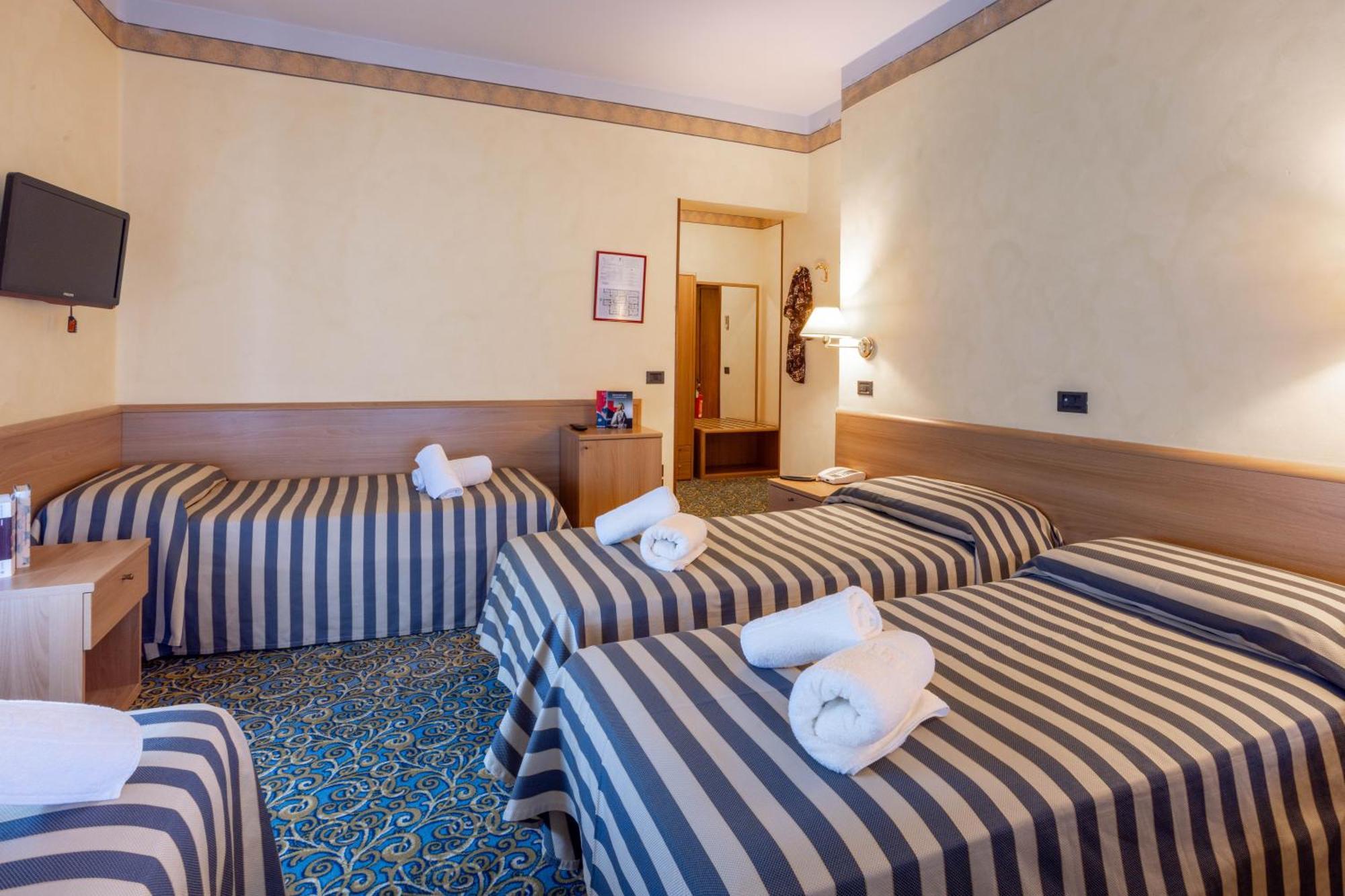 Hotel Giardinetto Desenzano del Garda Ngoại thất bức ảnh
